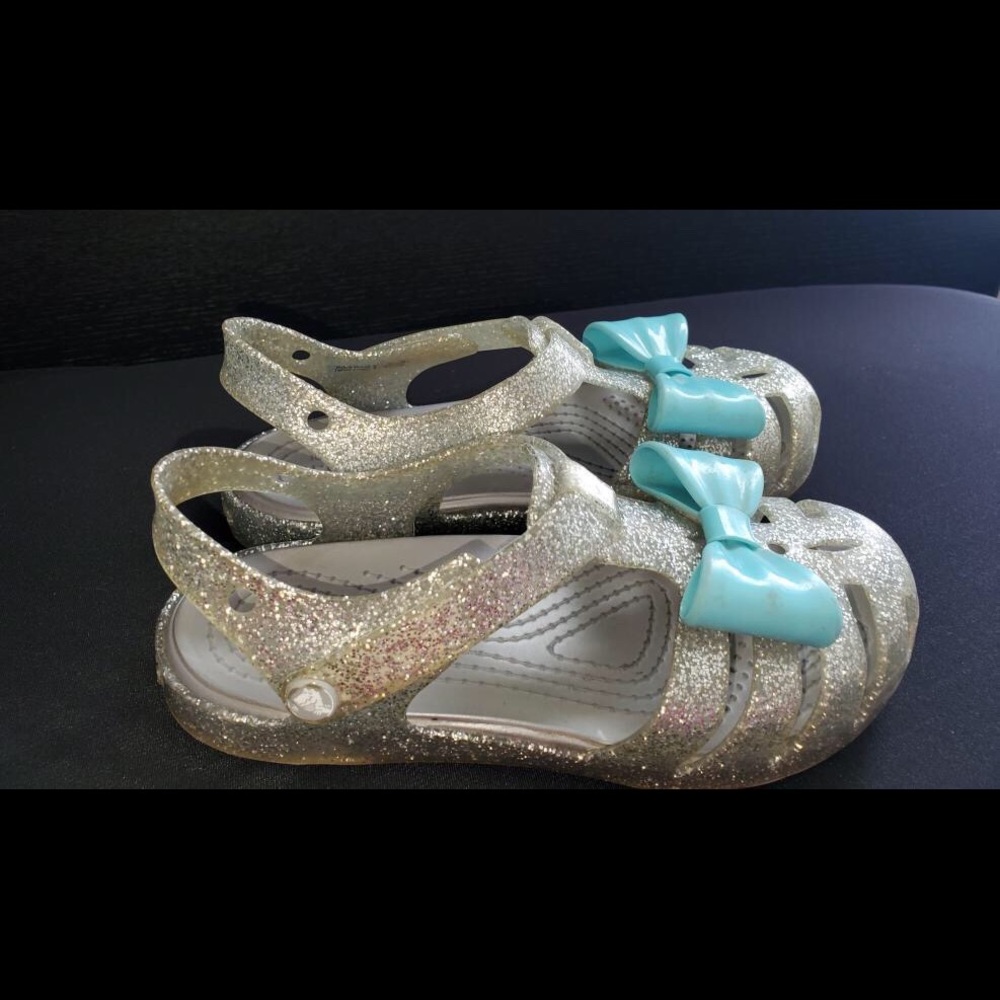 $12.95 girls Size 11 Crocs. Comes clean